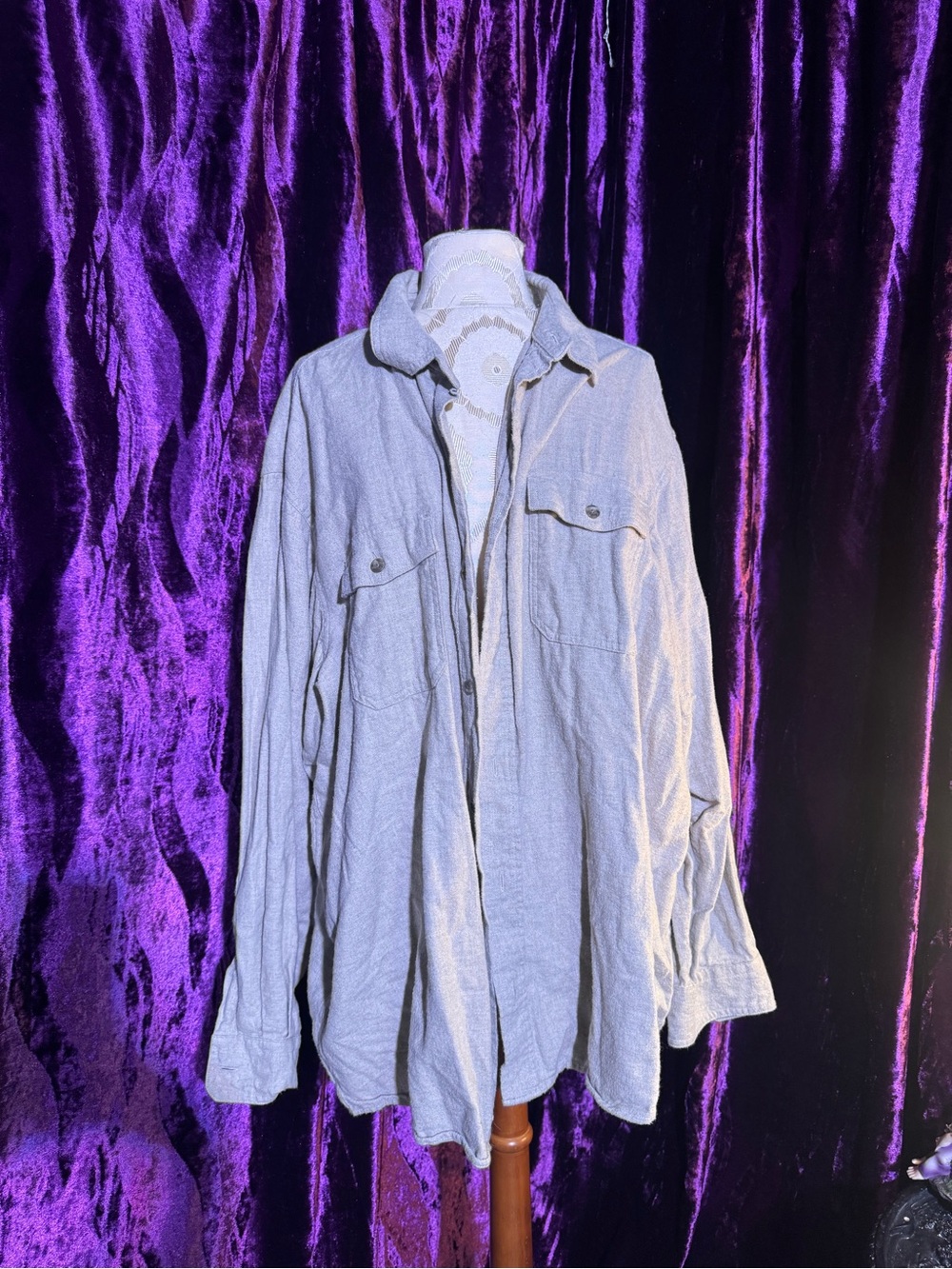 Red Head Light Gray Button-Up Shirt Jacket